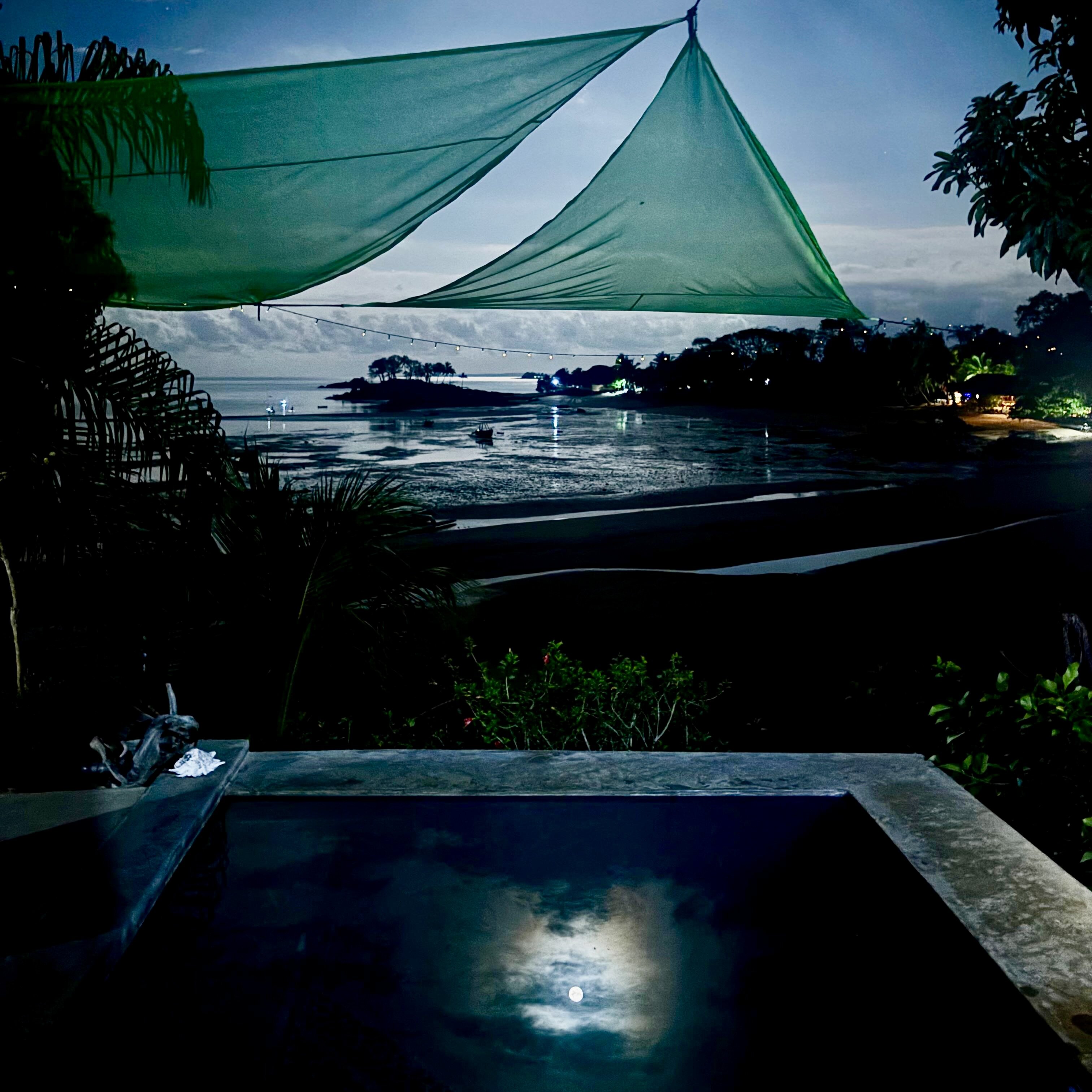 293 On Komba Guest House-泳池