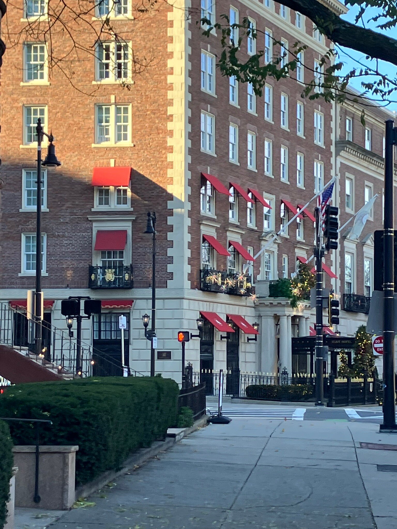 艾略特套房酒店-官方