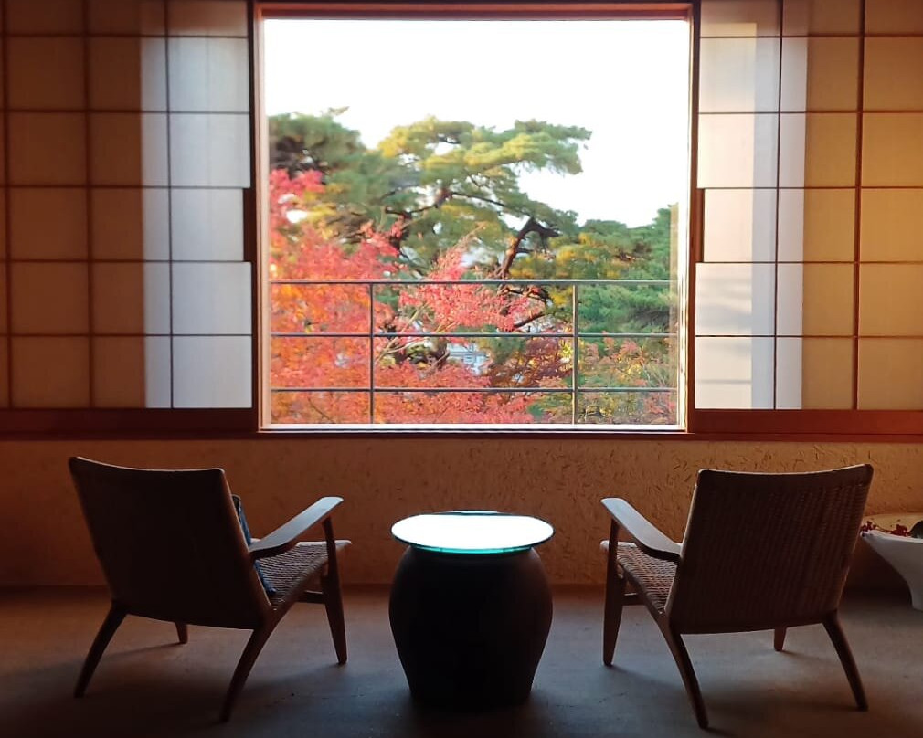 红屋　无何有旅馆主图