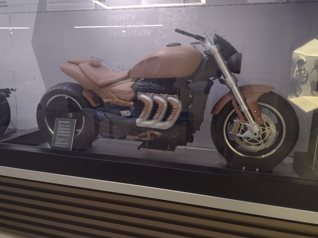 Triumph Factory Visitor Experience-欣克利必去景点