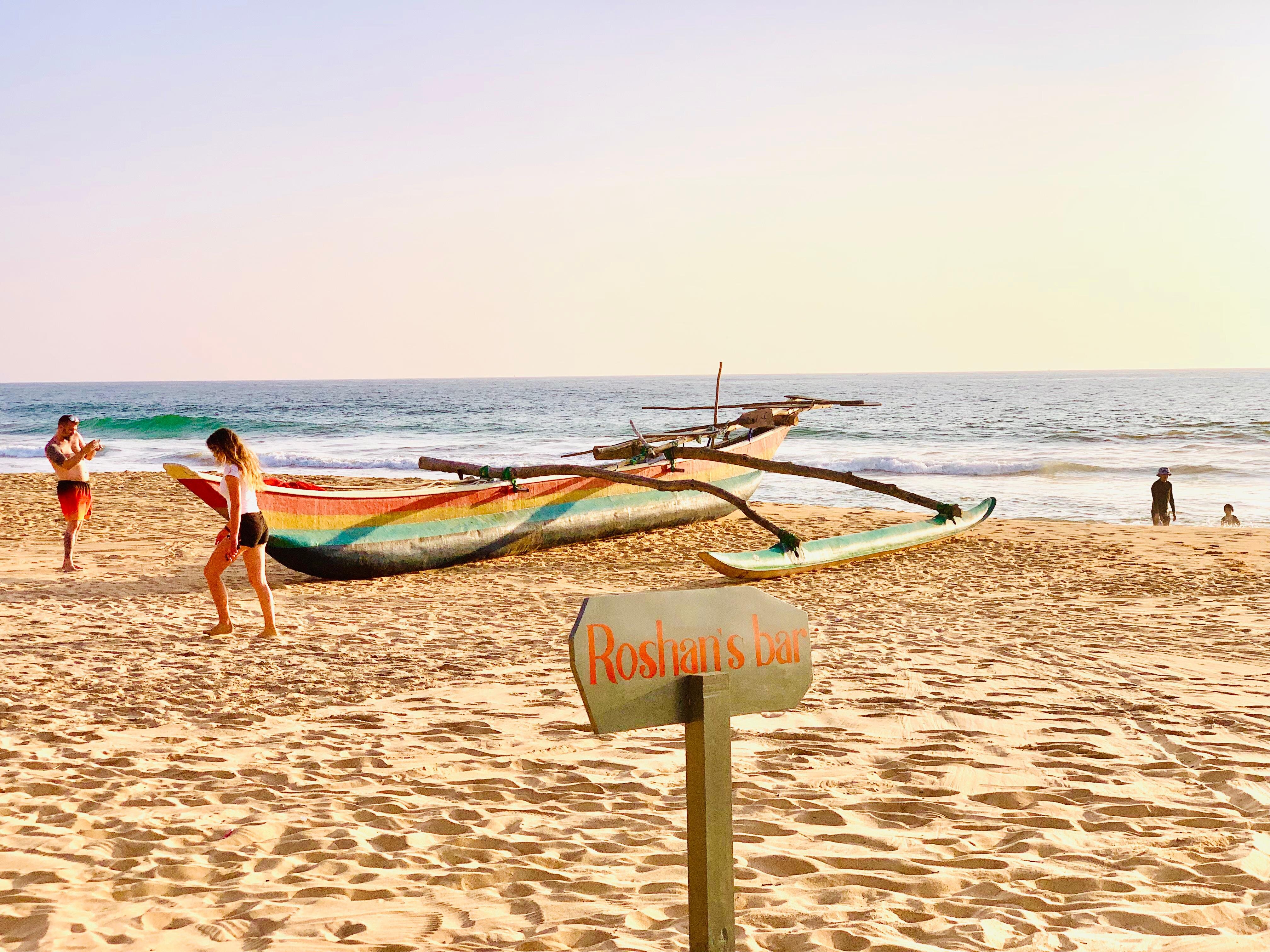 兰卡套房酒店-泳池