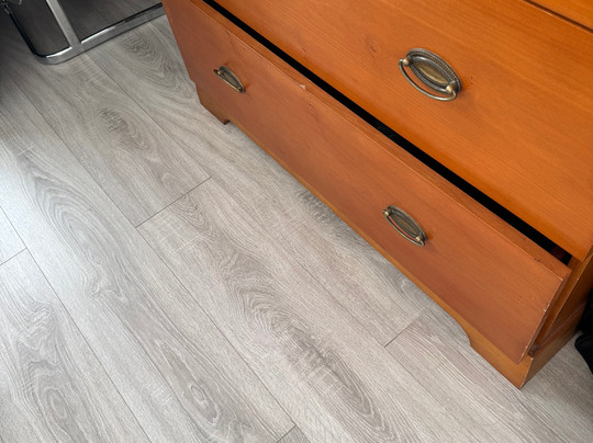 奥威尔酒店主图