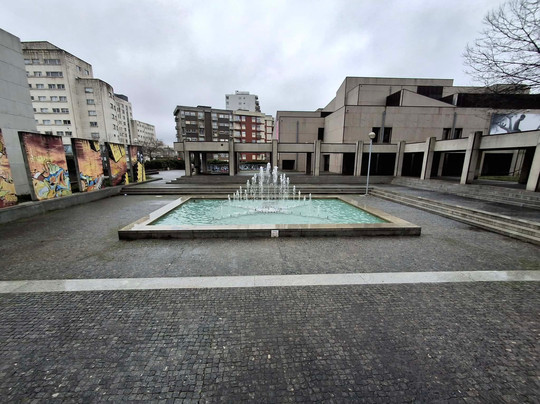 Fonte Luminosa do Fórum-Maia必去景点