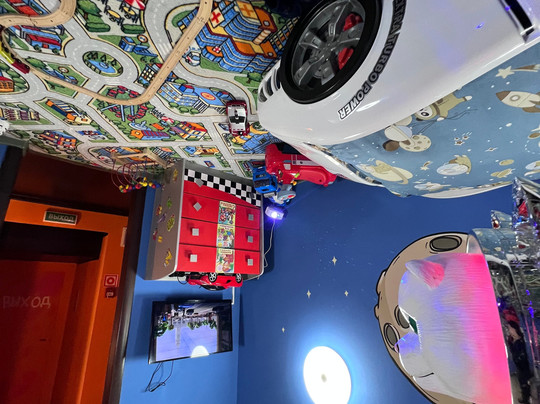 Dom Vverkh Dnom-喀山必去景点