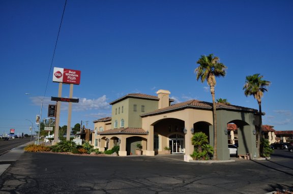 贝斯特韦斯特普拉斯旅行酒店及套房-浴室