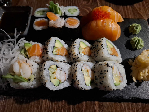 Anroll Vietnamesisches Restaurant