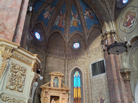 Chiesa Parrocchiale del Sacro Cuore-Vogogna必去景点