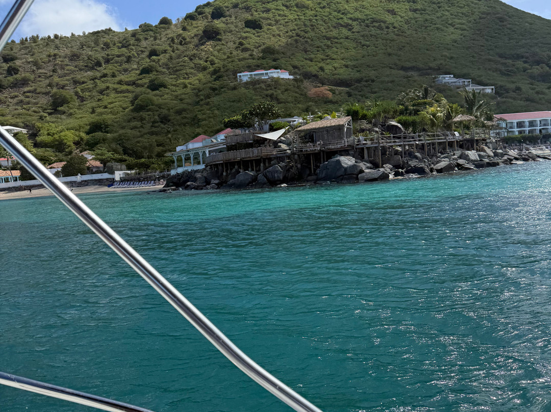 Boat Serenity-Baie Nettle必去景点