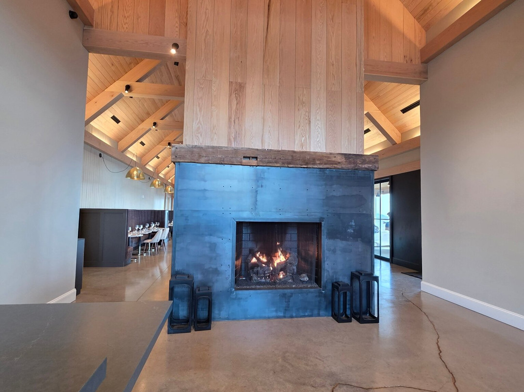 Crimson Lane Vineyards-Linden必去景点