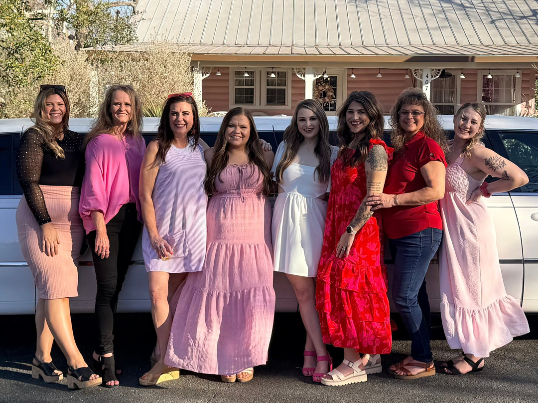 Creekstreet Wine Tours, Inc.-弗雷德里克斯堡必去景点