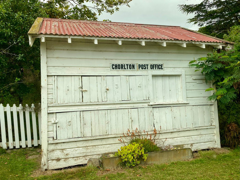 Akaroa's Eastern Bays Scenic Mail Run-阿卡罗阿必去景点