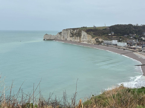 Étretat-埃特勒塔必去景点