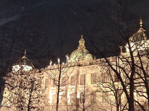 Turisti Per Praga-布拉格必去景点