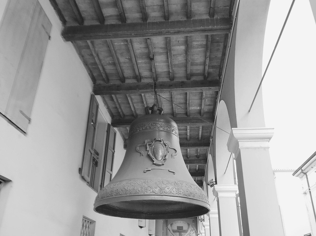 Campana di Peppone-Brescello必去景点