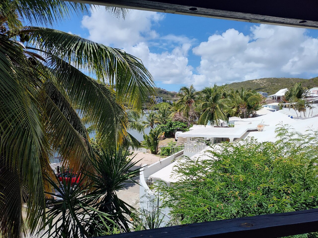 奥伊斯特池塘阳台酒店主图