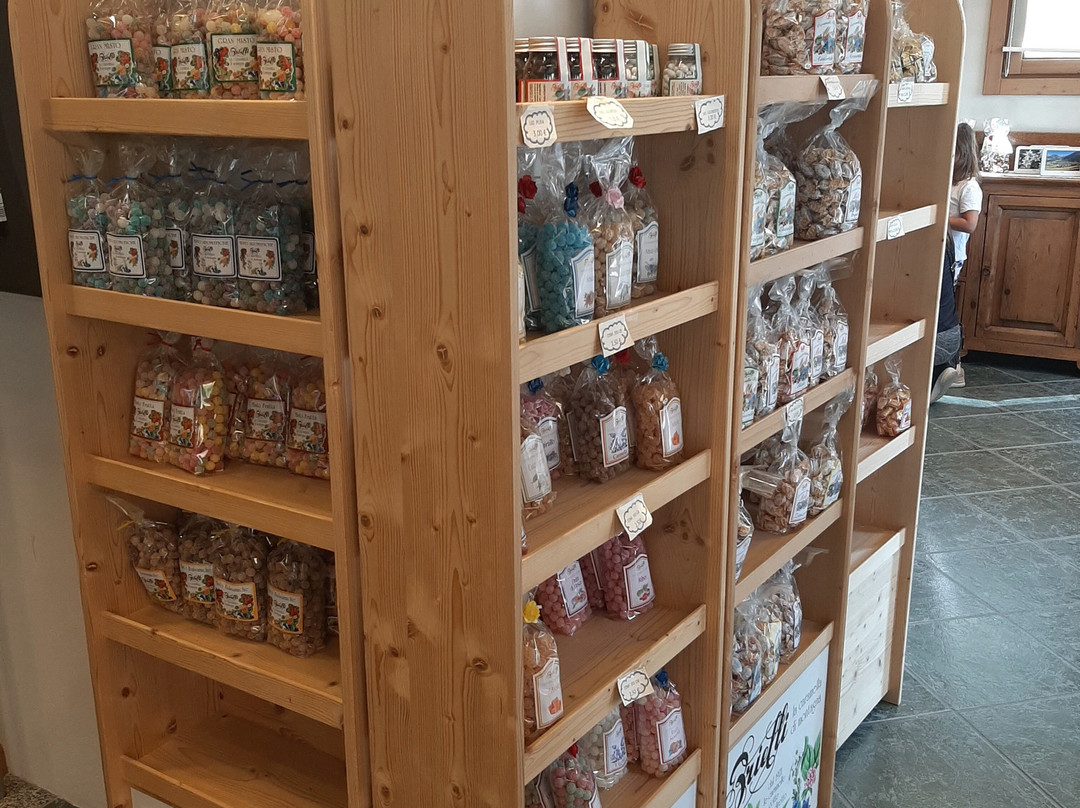 Brielli la Caramella-博尔米奥必去景点