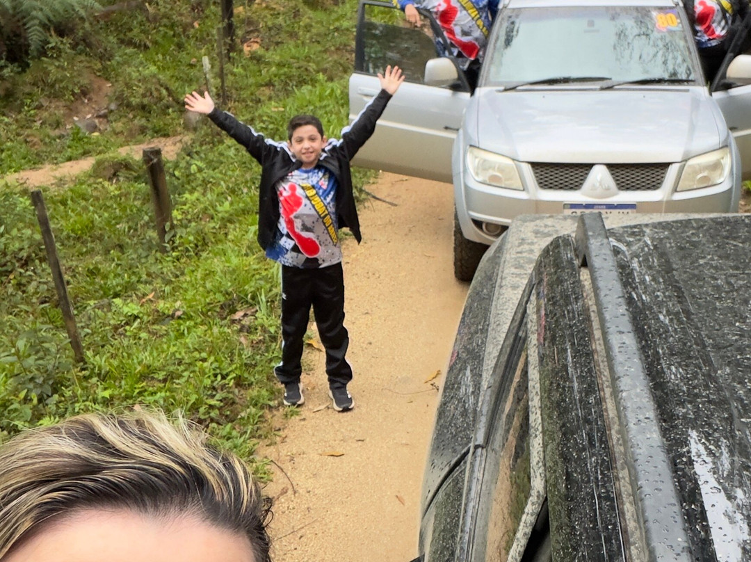Pé Vermelho Expedições Off Road 4x4-Borrazopolis必去景点