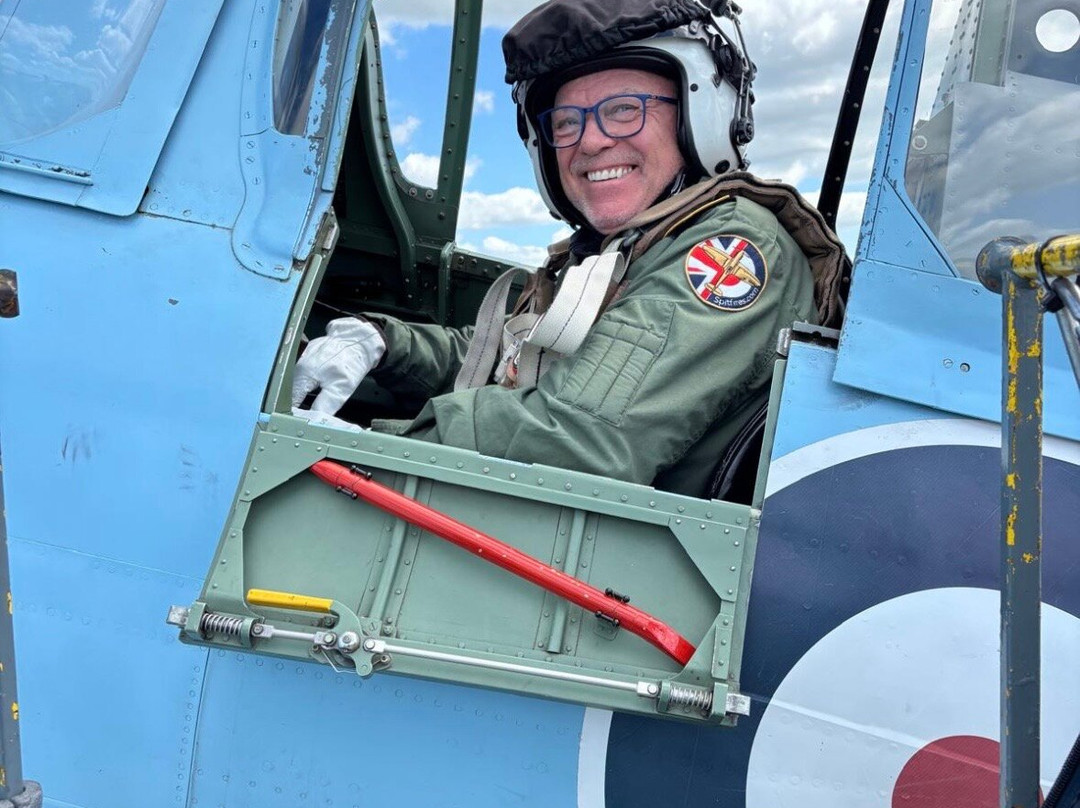 Spitfires.com "The Spitfire Academy"-奇切斯特必去景点