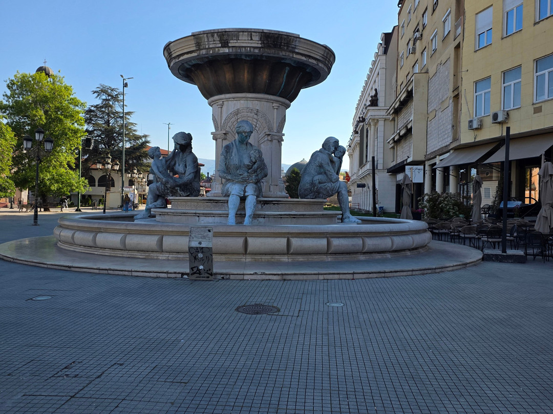 Fountain of the Mothers of Macedonia-斯科普里必去景点