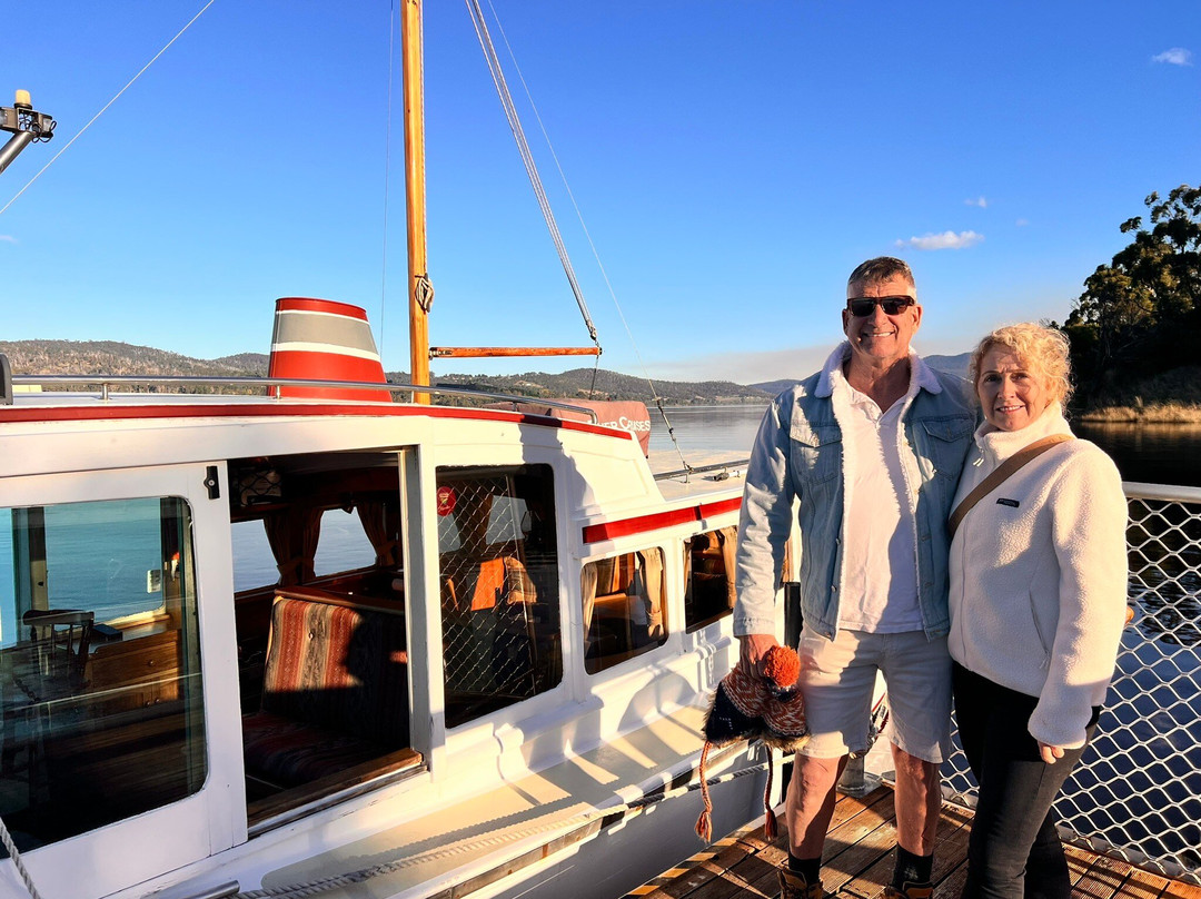 Huon River Cruises-Castle Forbes Bay必去景点