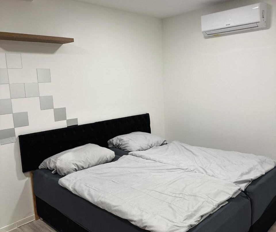 VIP Apartments