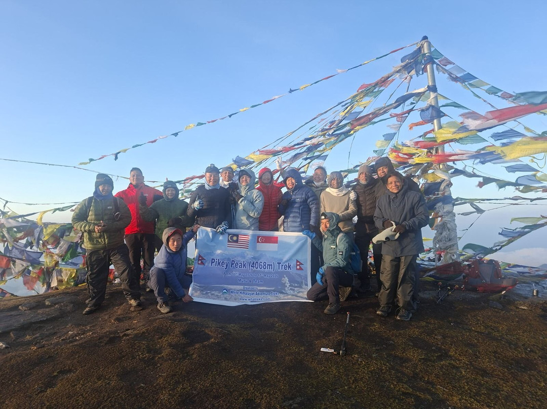 White Himalayan Adventure Treks-加德满都必去景点