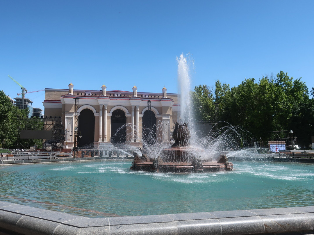 Alisher Navoiy Theater-塔什干必去景点