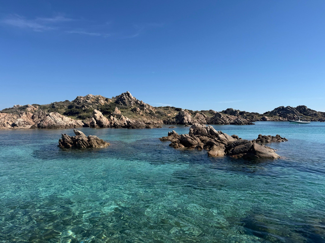 Cala BItta Charter-Baia Sardinia必去景点