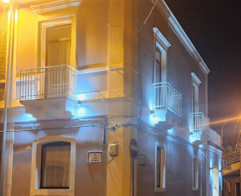 Palazzo Grecale Dell'Etna