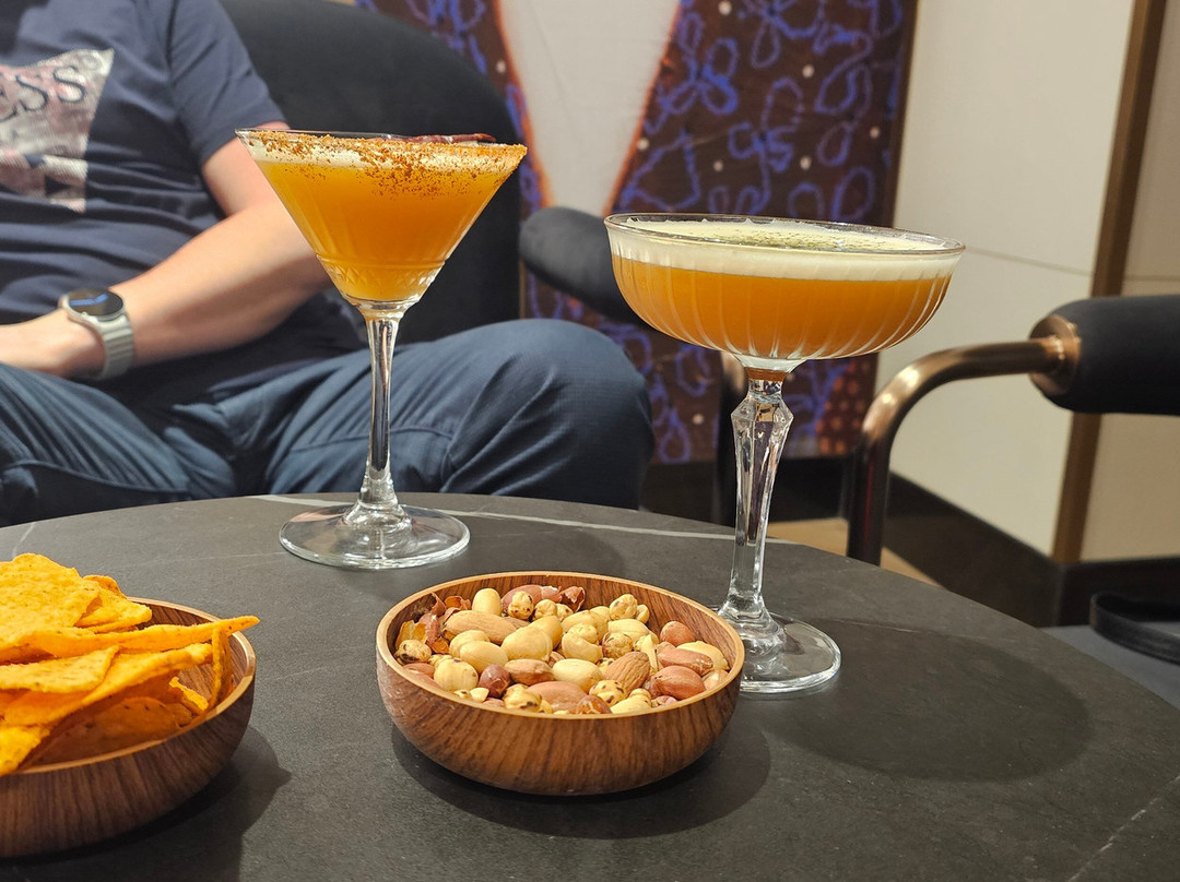 德尔芬宫酒店主图