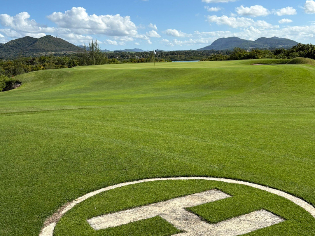 Ile Aux Cerfs Golf Club-卓得多斯必去景点