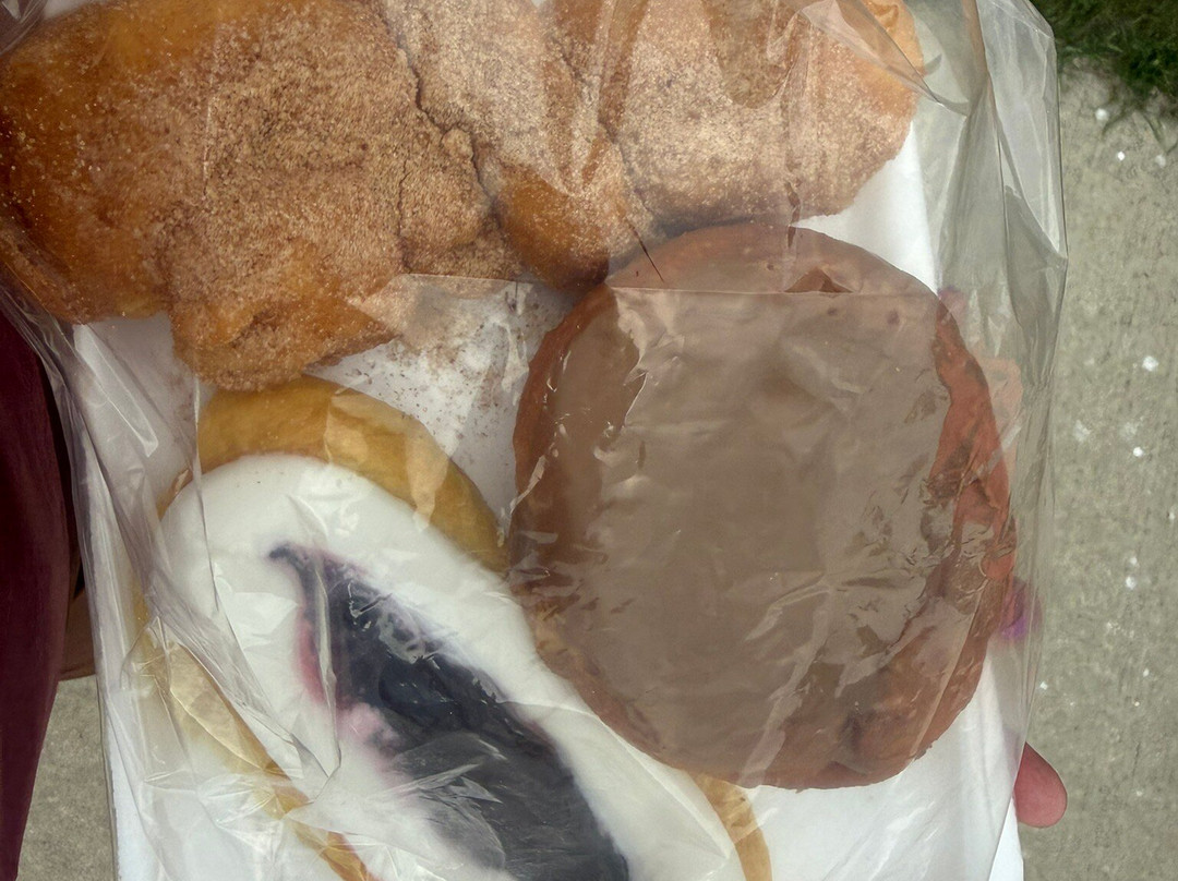 Christina’s Cakery & Baked Goods