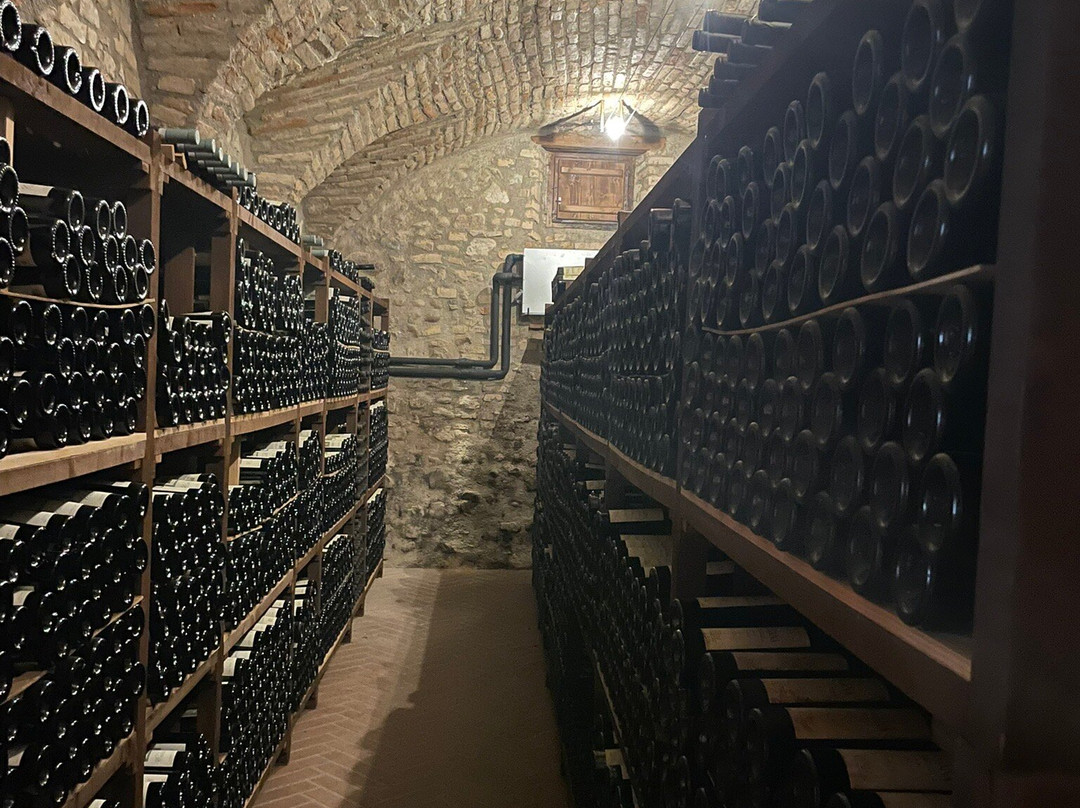 Tenuta Roveglia-Pozzolengo必去景点