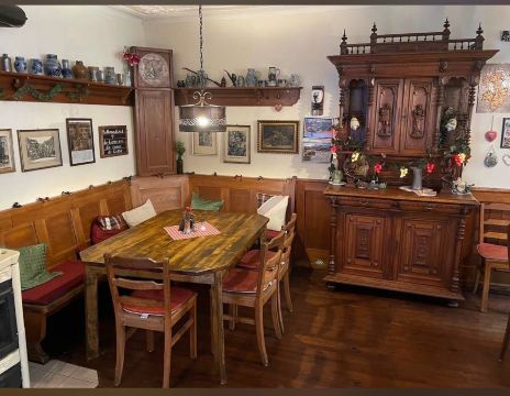 Gaestehaus Gruener Baum-餐饮