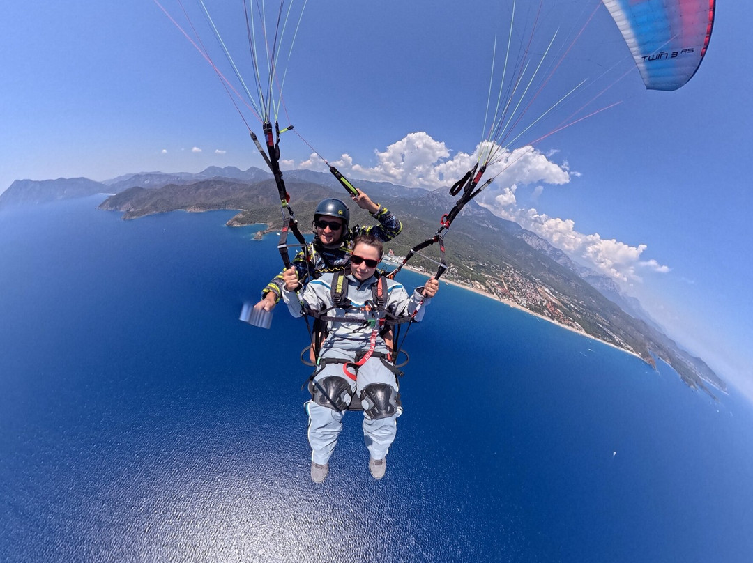 Escape Tahtali Tandem Paragliding Antalya-Tekirova必去景点