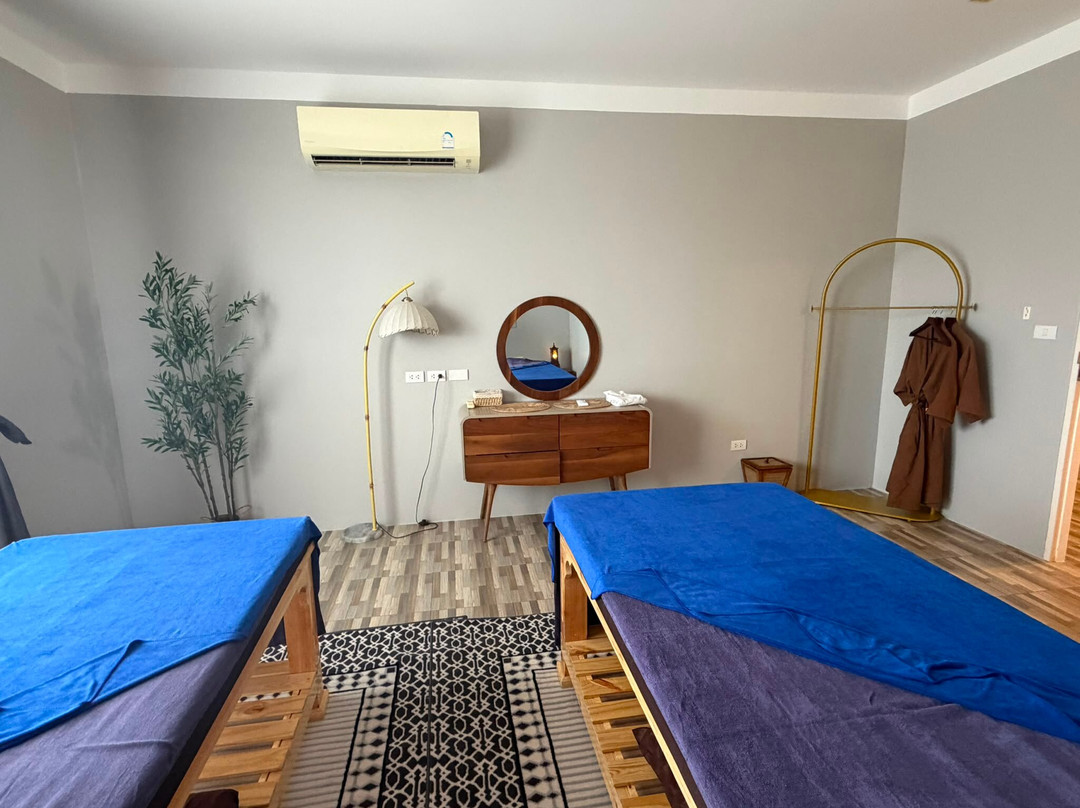 Body & Soul Health Massage-曾蒙海滩必去景点