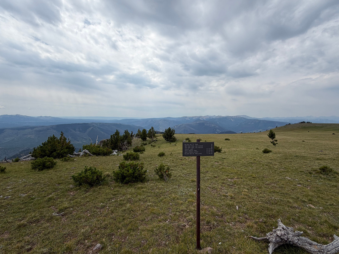 Yellowstone Hiking Guides-黄石国家公园必去景点