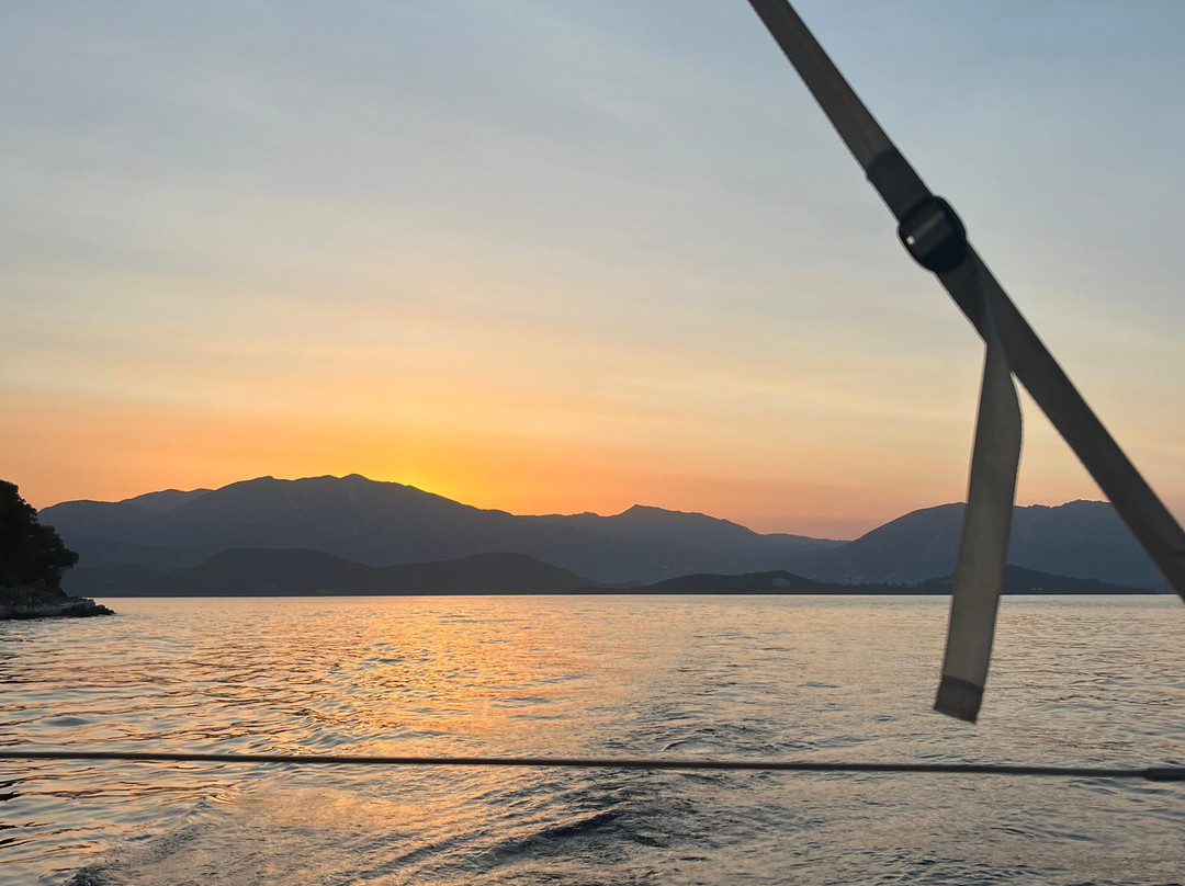 Nisos Yacht Charter-Nidri必去景点