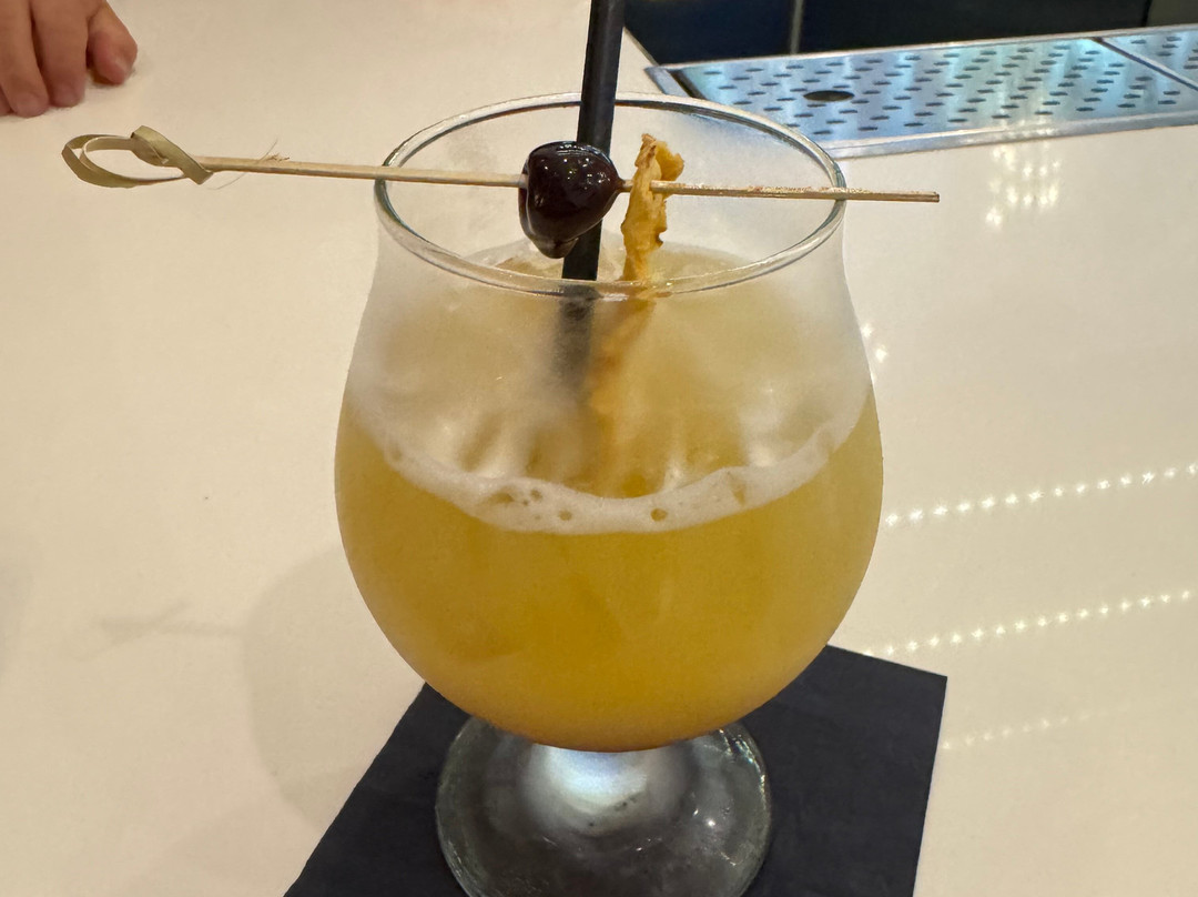 旧金山塞塔酒店主图
