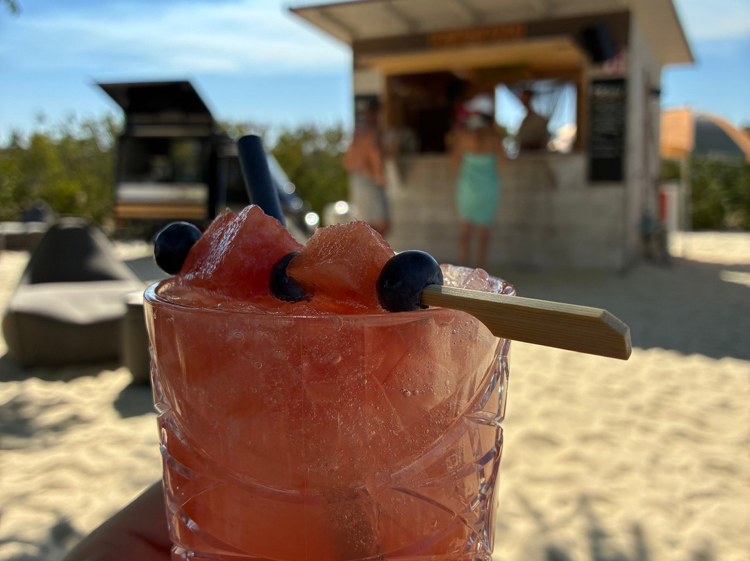 赖特斯至尊酒店主图