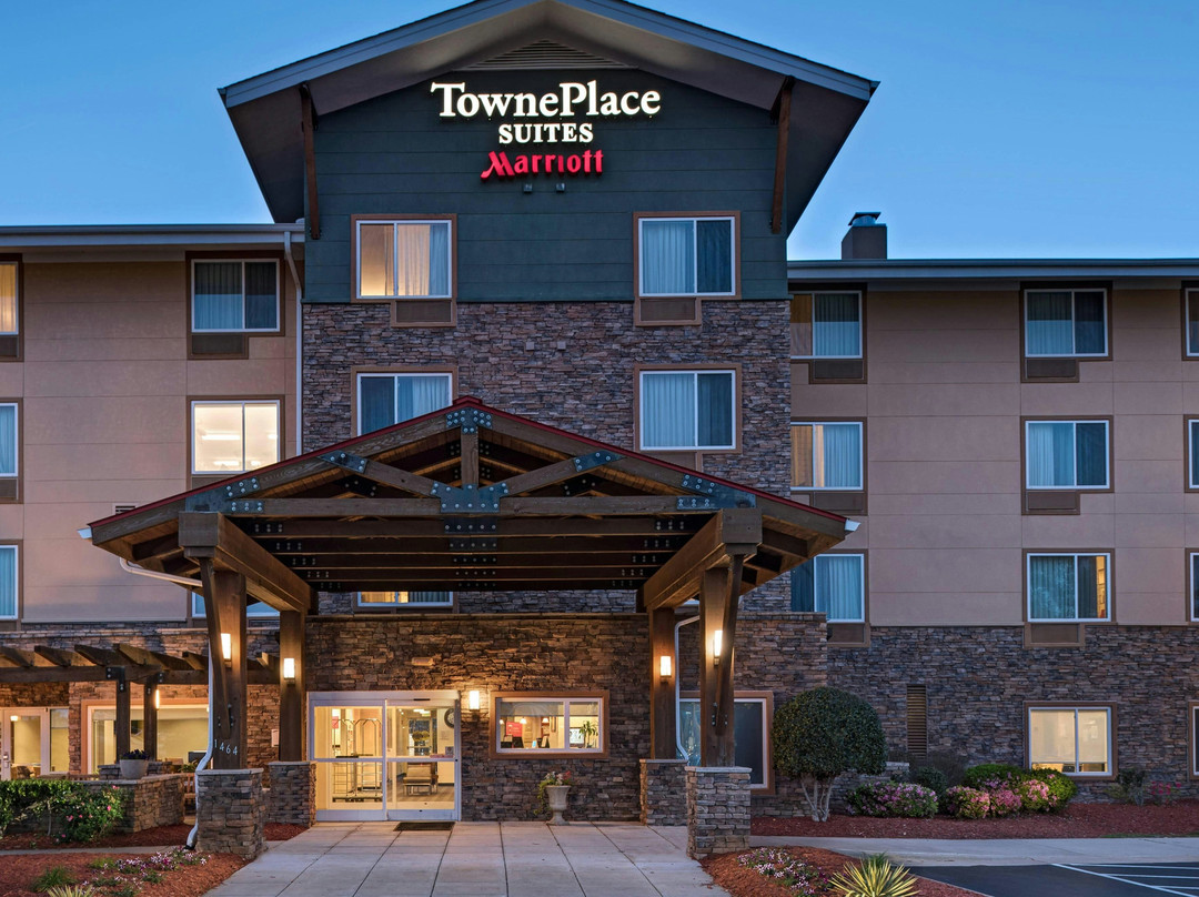 费耶特维尔十字溪TownePlace Suites酒店