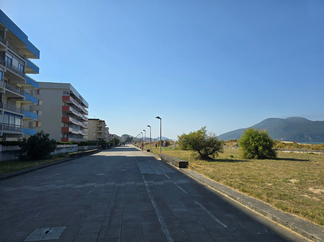 Paseo Maritimo De Laredo-拉雷多必去景点