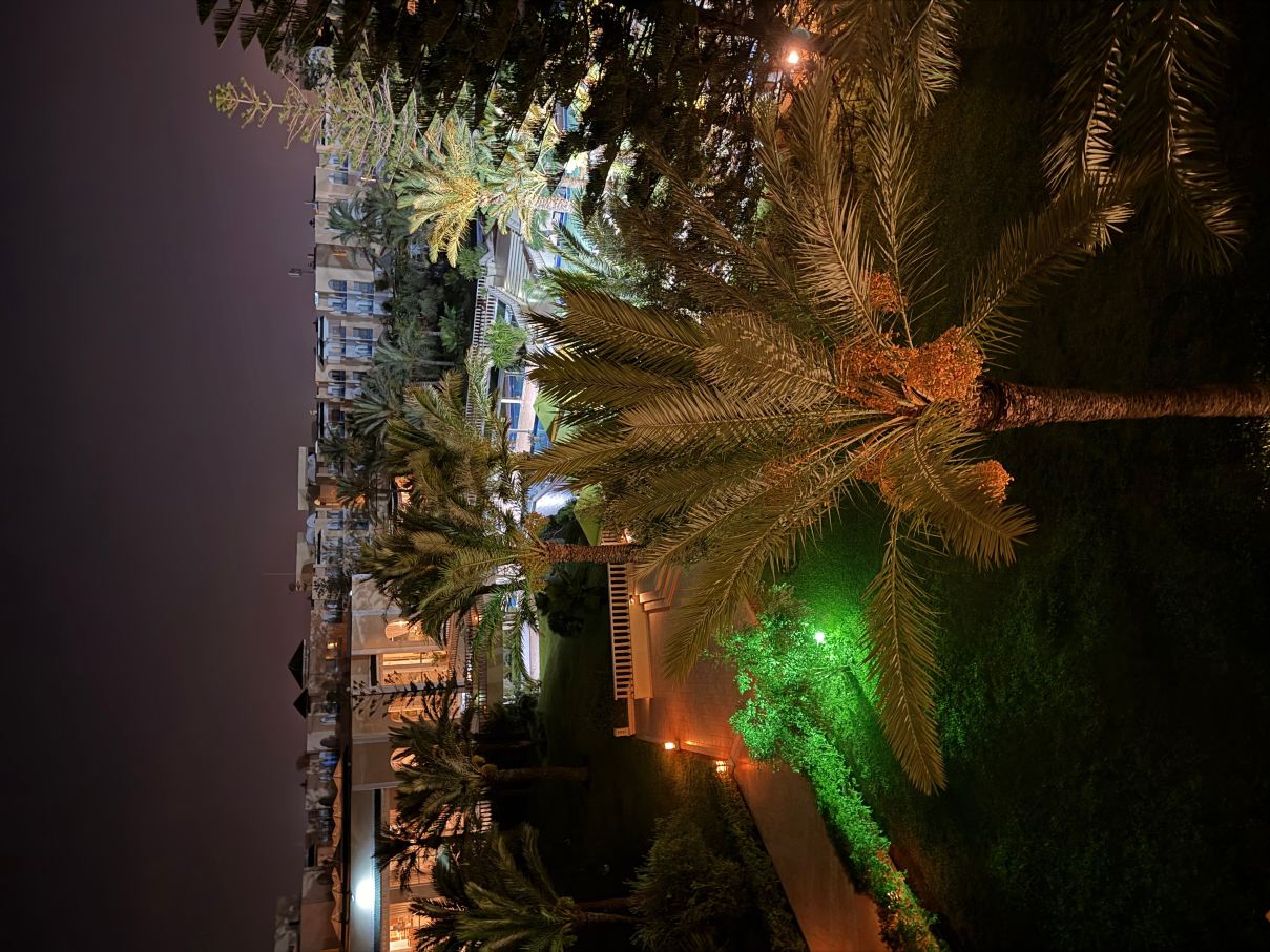 哈斯德鲁巴尔海景温泉亚斯敏哈马马特酒店-旅行者