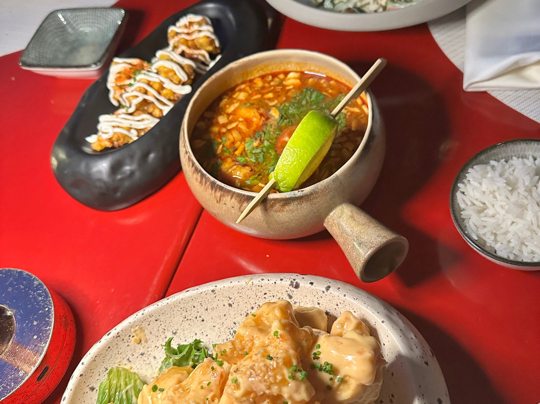托尔巴航行酒店主图