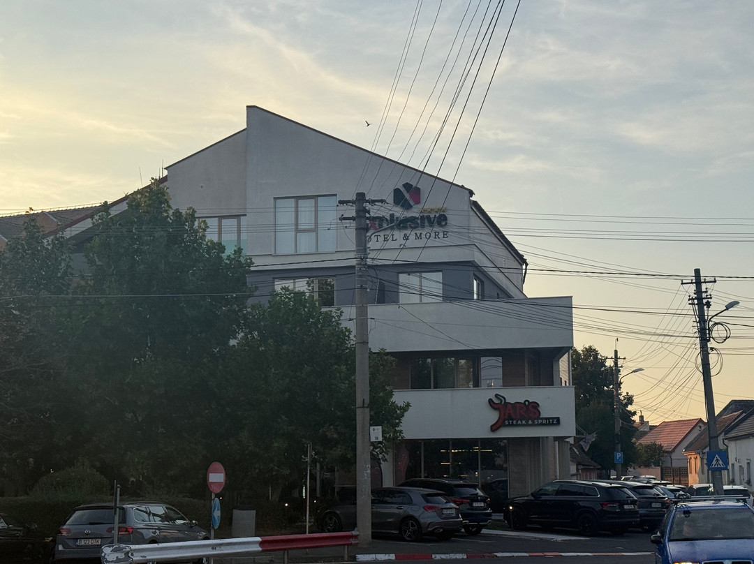 摩尔高级酒店主图
