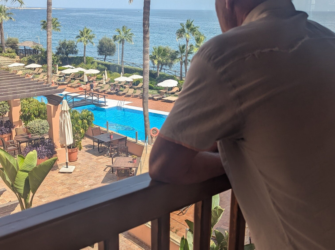 厄尔巴岛艾斯塔波海水浴温泉酒店主图