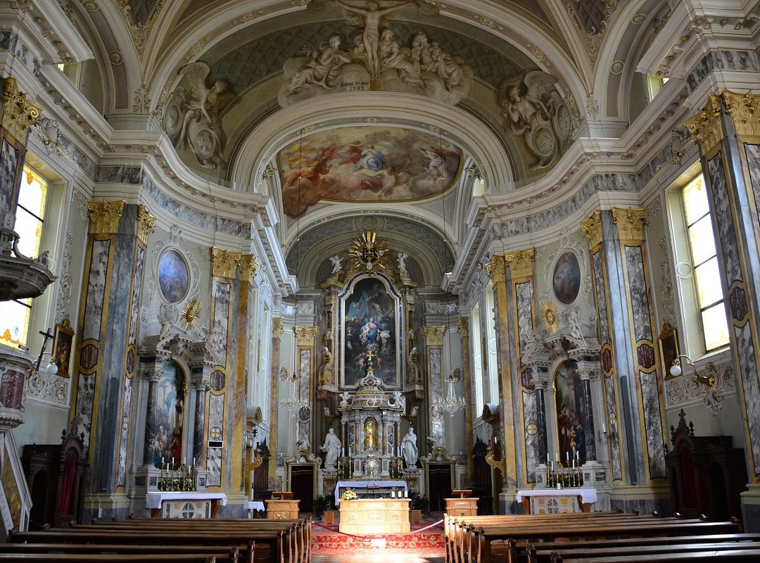 Chiesa Parrocchiale di S. Maria Assunta-Caldaro sulla Strada del Vino必去景点
