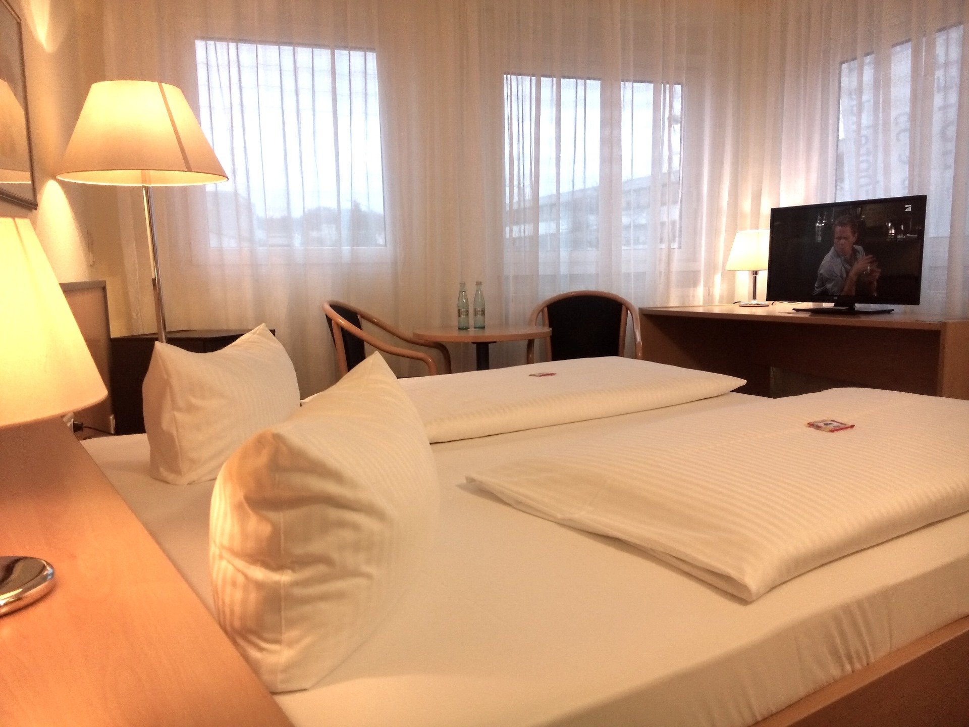 Central Hotel-官方