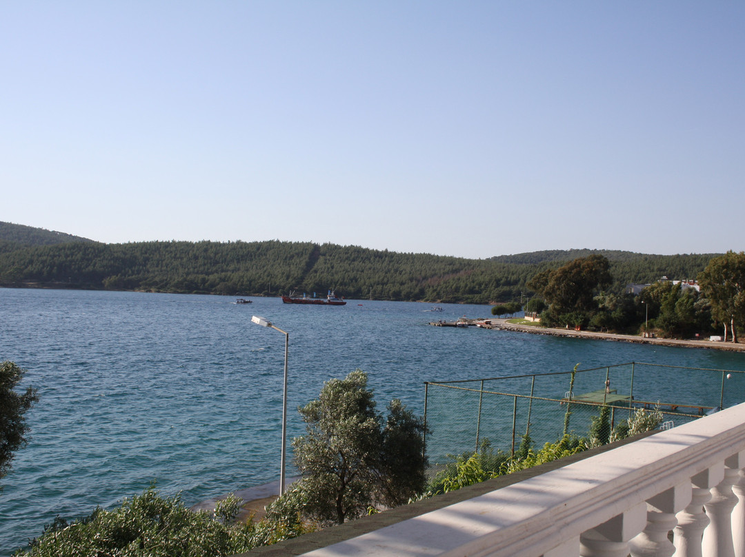 Karanfil Hotel