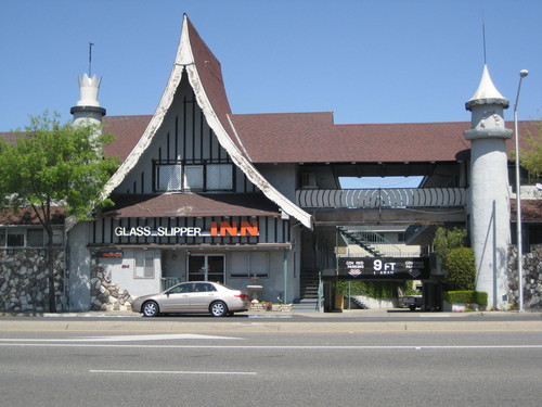 Glass Slipper Inn